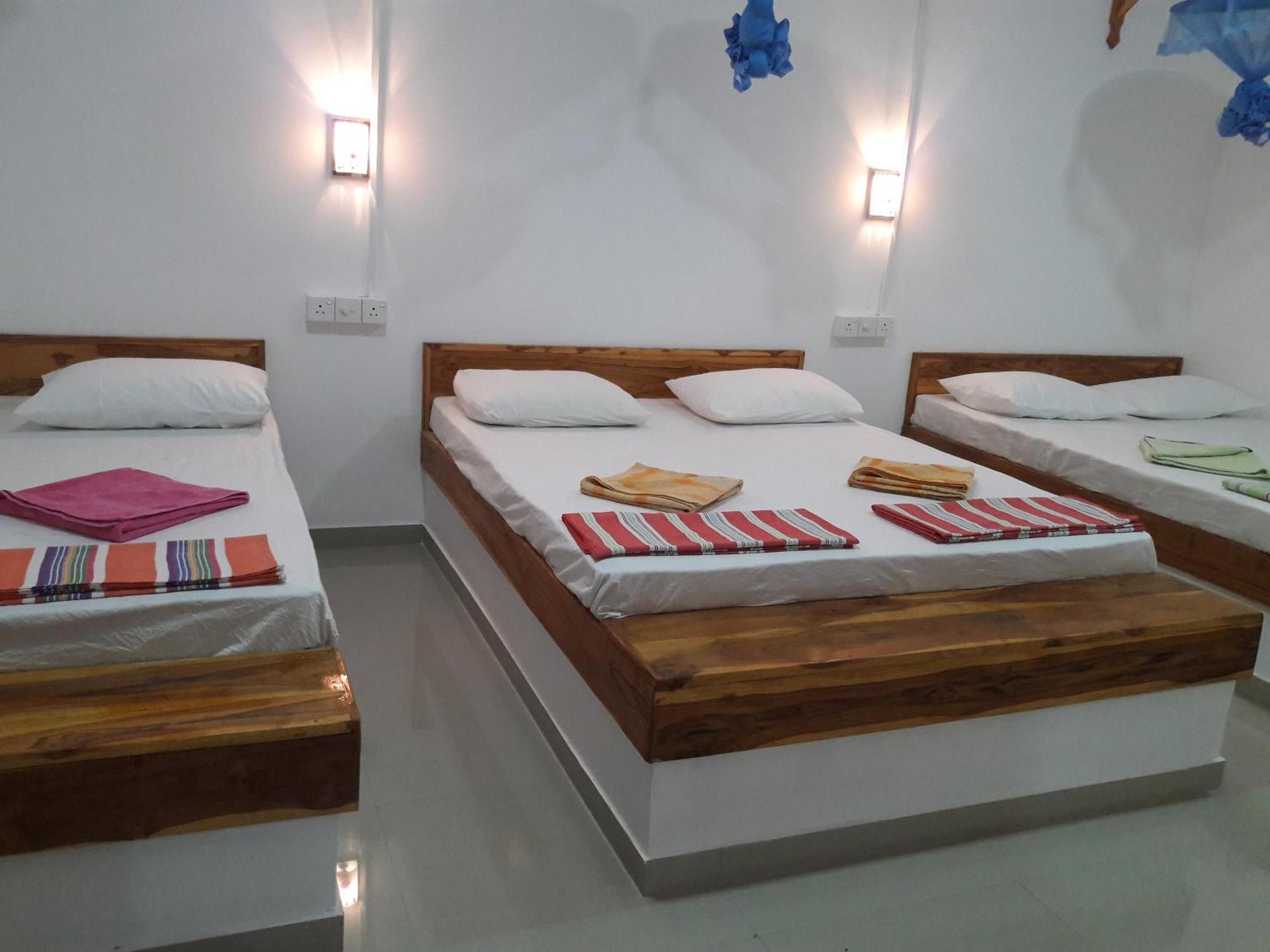 Share Safari House Udawalawe Bed & Breakfast エクステリア 写真