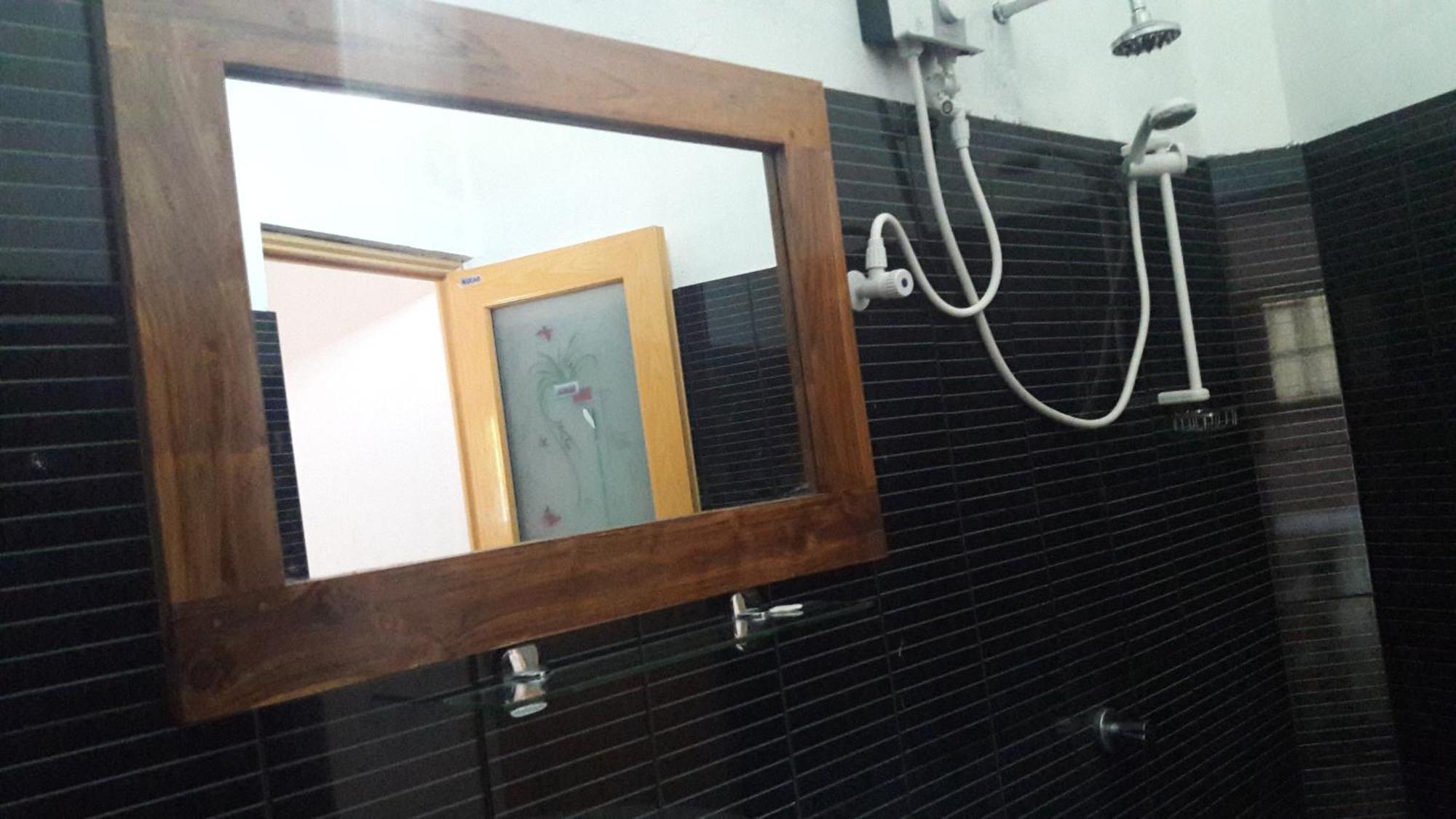 Share Safari House Udawalawe Bed & Breakfast エクステリア 写真