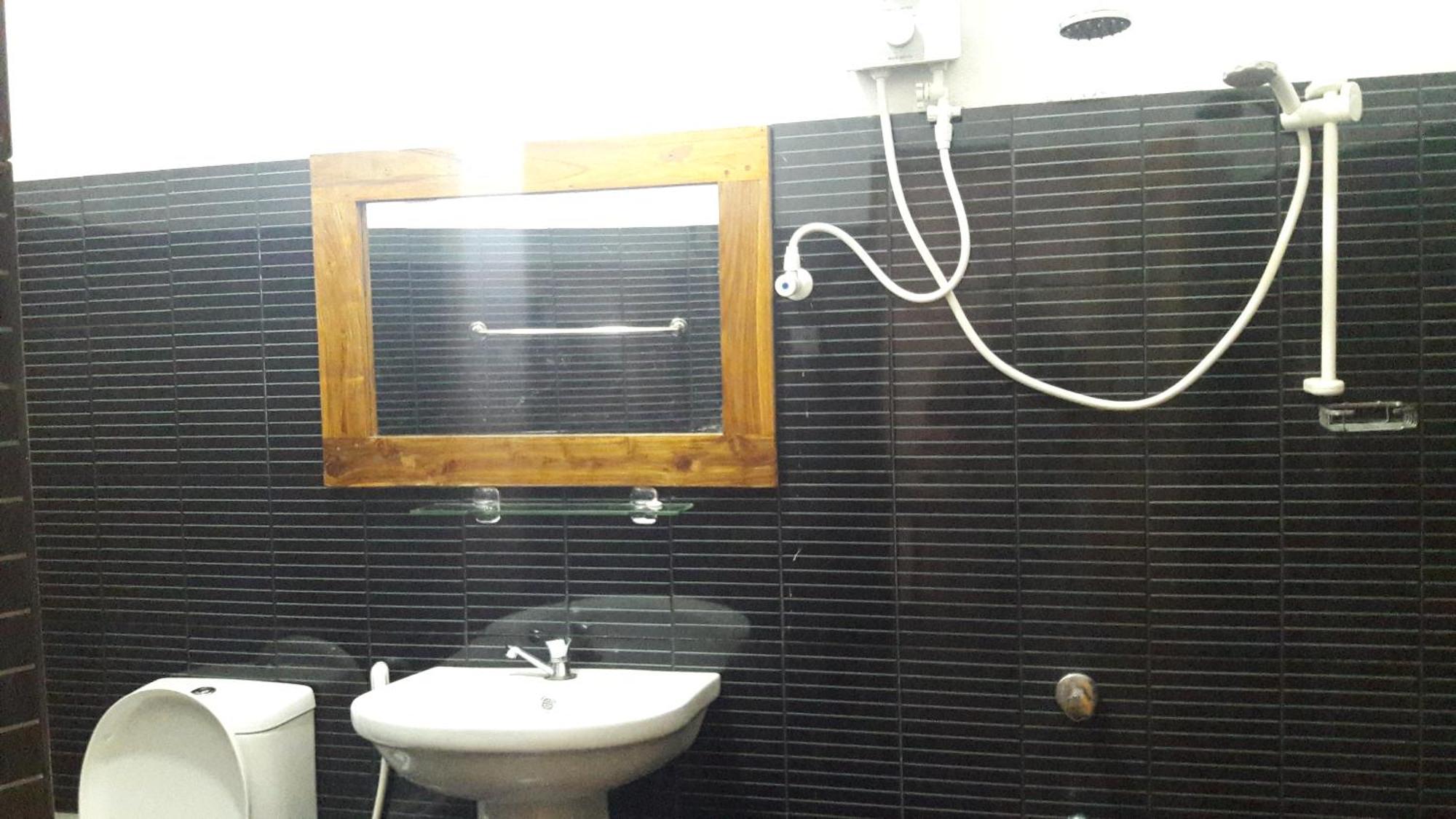 Share Safari House Udawalawe Bed & Breakfast エクステリア 写真