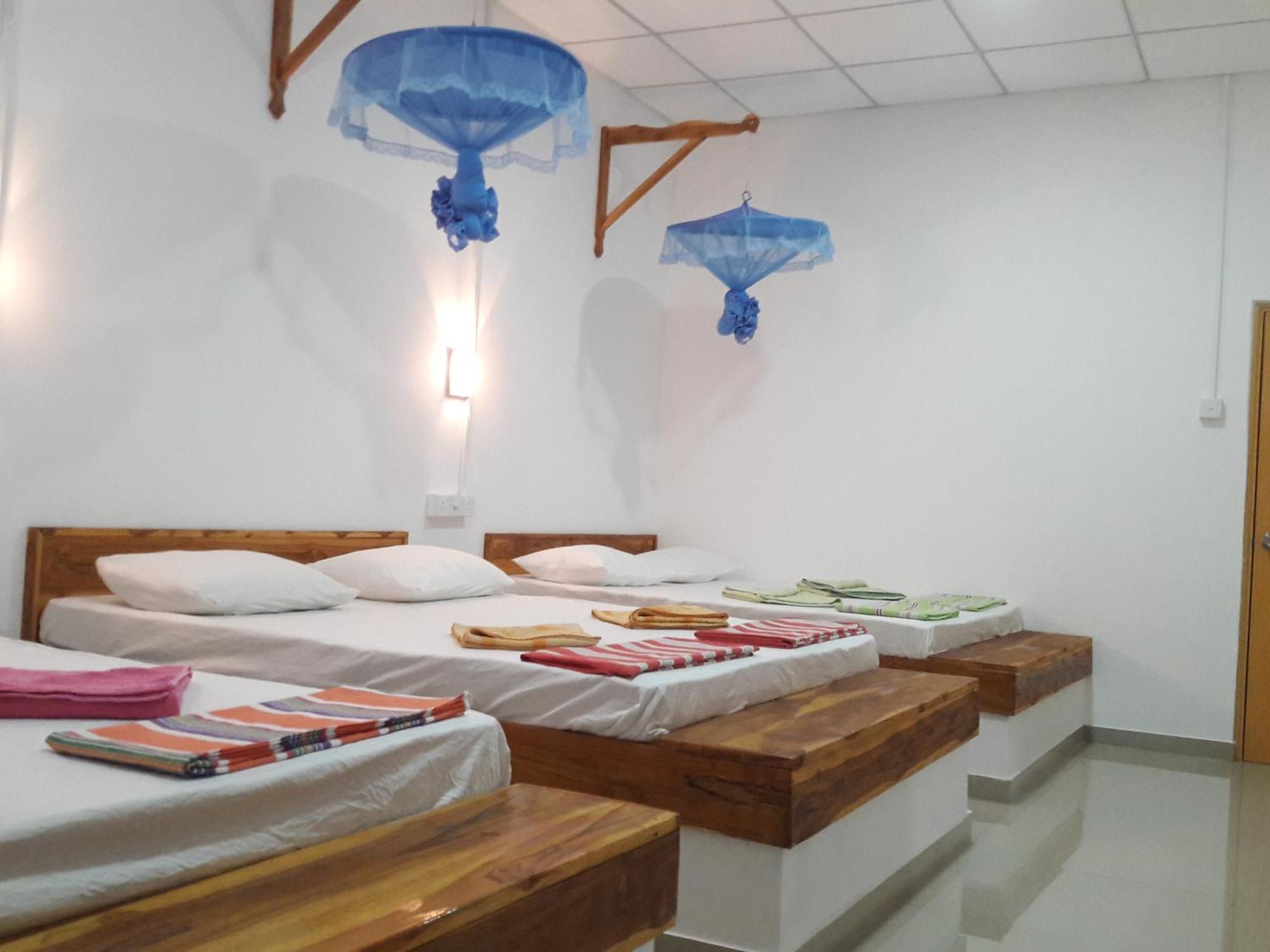 Share Safari House Udawalawe Bed & Breakfast エクステリア 写真