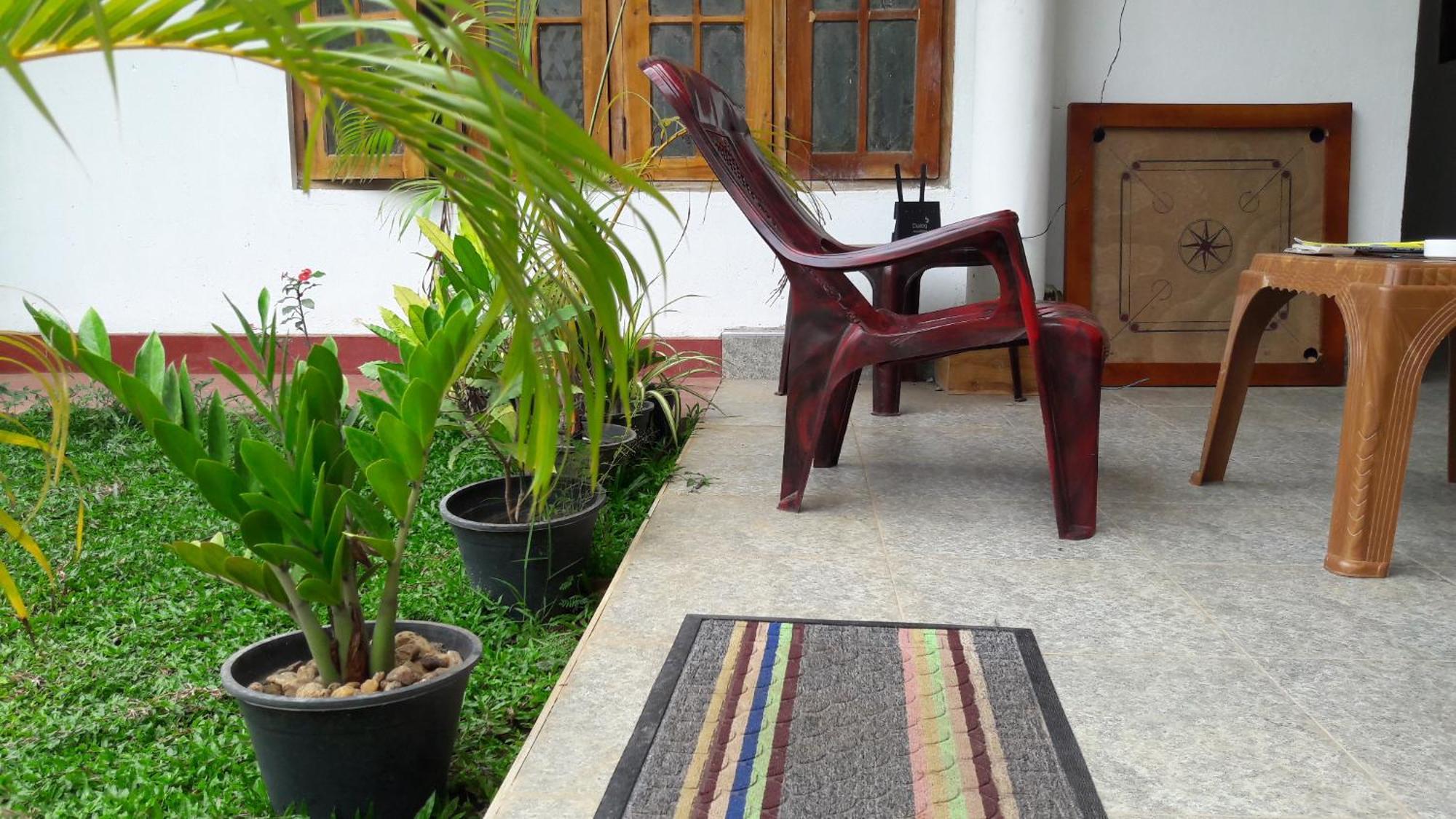 Share Safari House Udawalawe Bed & Breakfast エクステリア 写真